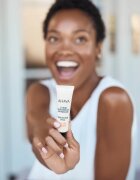 AHAVA CC Cream Color Correction CC krém pro sjednocení barevného tónu pleti SPF 30 30 ml