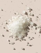 AHAVA Dead Sea Salt Soothing Eucalyptus minerální sůl do koupele z Mrtvého moře 907 g