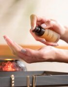 AHAVA Time To Revitalize omlazující noční péče proti vráskám 30 ml