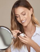 AHAVA Time To Revitalize zpevňující oční krém proti vráskám 15 ml