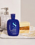 Alfaparf Milano Semi di Lino Brunette tónovací šampon neutralizující mosazné podtóny 250 ml