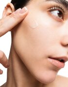 Allies of Skin Tranexamic & Arbutin Advanced rozjasňující sérum proti nedokonalostem pleti 30 ml