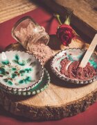 Almara Soap Face Pink Clay & Rose zklidňující pleťová maska pro velmi suchou a citlivou pleť 20 g