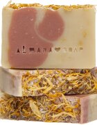 Almara Soap Natural Babiččina Zahrádka přírodní mýdlo pro suchou a citlivou pokožku 90 g
