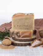 Almara Soap Natural Peeling Walnut přírodní tuhé mýdlo s peelingovým efektem 90 g