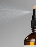 Antipodes Ananda H₂O Ultra-Hydrating Calming Mist antioxidační tonikum ve spreji 100 ml