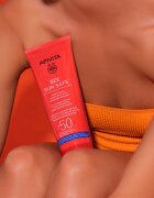 Apivita Bee Sun Safe Hydra Fresh Milk SPF50 opalovací mléko na obličej a tělo SPF 50 200 ml