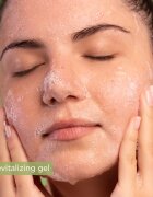 Apivita Cleansing Gel for Oily Skin čisticí gel pro mastnou a smíšenou pleť 200 ml