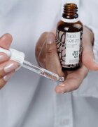 Australian Bodycare Tea Tree Oil & Hyaluronic Acid hyaluronové sérum pro intenzivní hydrataci pleti 30 ml