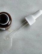 Australian Bodycare Tea Tree Oil intenzivní omlazující sérum pro zralou pleť 30 ml