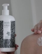 Australian Bodycare Tea Tree Oil vyživující tělové mléko pro suchou pokožku 500 ml