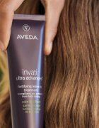 Aveda Invati Ultra Advanced™ Fortifying Leave-In Treatment obnovující péče pro jemné nebo řídnoucí vlasy 25 ml
