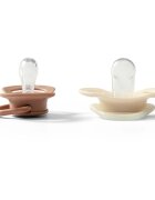 BabyOno Take Care Symmetrical Silicone Soothers dudlík Day & Night 18m+ 2 ks