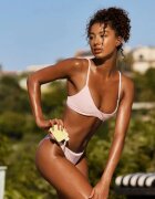 Bali Body Pineapple Tanning Oil olej na opalování SPF 15 100 ml