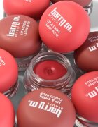 Barry M Cloud Blur multifunkční líčidlo na rty a tváře odstín 5 g