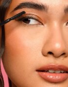 Barry M Lash Define objemová řasenka odstín Black 9 ml