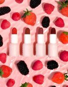 Barry M Sheer Splash hydratační balzám na rty odstín Strawberry Soak 3 g