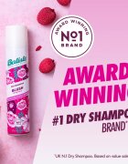 Batiste Blush Flirty Floral suchý šampon pro objem a lesk 200 ml