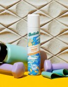 Batiste Fresh Breezy Citrus suchý šampon pro všechny typy vlasů mix barev 200 ml