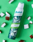 Batiste Naturally Coconut & Hemp suchý šampon pro absorpci přebytečného mazu a pro osvěžení vlasů 200 ml