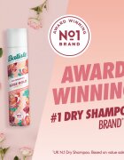 Batiste Rose Gold suchý šampon pro absorpci přebytečného mazu a pro osvěžení vlasů 200 ml