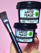 Beauty Jar White Magic čisticí pleťová maska s hydratačním účinkem 120 ml