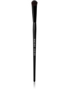 Bobbi Brown Brush Concealer štětec na korektor 1 ks