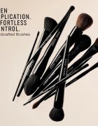 Bobbi Brown Brush Concealer štětec na korektor 1 ks