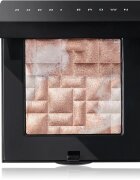 Bobbi Brown Highlighting Powder rozjasňovač odstín Powerful Pink 8 g