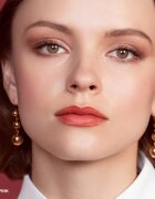 Bobbi Brown Luxe Shine Intense hydratační lesklá rtěnka odstín PARISIAN PINK 2.3 g