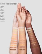Bobbi Brown Sheer Finish Pressed Powder jemný kompaktní pudr odstín Soft Sand 9 g