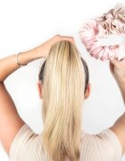 Brushworks Heatless Curling Scrunchie gumička pro natočení vlasů 1 ks