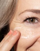 BusyB Sophie Shine Eye Ceram rozjasňující oční krém 15 ml