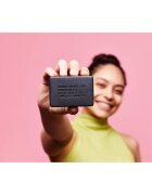 Carbon Theory Charcoal & Tea Tree Oil čisticí tuhé mýdlo pro zklidnění pleti 100 g