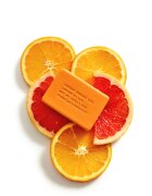 Carbon Theory Facial Cleansing Bar Vitamin C & Caffeine čisticí mýdlo na obličej s vitaminem C Orange 100 g