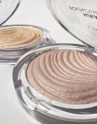Catrice Aura Glam Bouncy Highlighter rozjasňovač odstín 010 Moonlit Sand 6.4 g