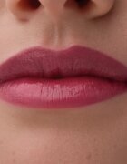 Catrice Bare Glow balzám na rty reagující na pH odstín 030 Dark Ruby Red 3 g
