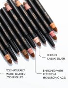 Catrice Blur-Real konturovací tužka na rty s efektem rozostření odstín 050 Fleek 0.8 g