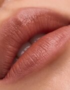 Catrice Blur-Real krémová rtěnka s matným efektem odstín 010 Teddy Hug 3.5 ml