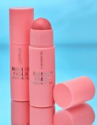 Catrice Blushin' Charm Multi Stick tvářenka s rozjasňovačem v tyčince odstín 040 Sparkle Lover 5.5 g