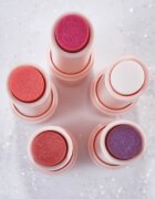 Catrice Diamond Glaze lesklá rtěnka odstín 010 No Glitter No Glory 1.6 g