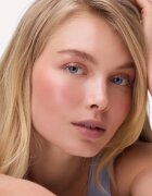 Catrice Eye Blusher tekuté oční stíny se třpytkami odstín 030 Berry Haze 7 ml