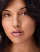 Catrice Filler Supreme Lip Gloss lesk na rty pro větší objem odstín 050 Nude Not Rude 3.2 ml