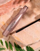 Catrice Glam & Doll Sculpt & Volume řasenka pro objem a definici řas odstín 010 Black 95 ml