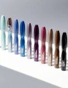 Catrice Glam & Doll Sculpt & Volume voděodolná řasenka pro objem a natočení řas černá 10 ml