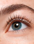 Catrice Glam & Doll Tinted Primer podkladová báze pod řasenku černá 10 ml