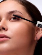Catrice Glam & Doll Tinted Primer podkladová báze pod řasenku černá 10 ml
