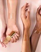 Catrice Glam In Gold Hydrating Primer hydratační podkladová báze pod make-up s 24karátovým zlatem odstín 010 Oh My Goldness 30 ml