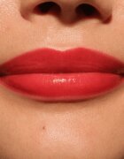 Catrice Glass Like Dewy Lip Tint vysoce pigmentovaný lesk na rty s hydratačním účinkem odstín 060 The Happy Choice 3 ml