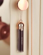 Catrice Hollyglazing lesk na rty odstín C02 Under the Mistle-tint 2.7 ml
